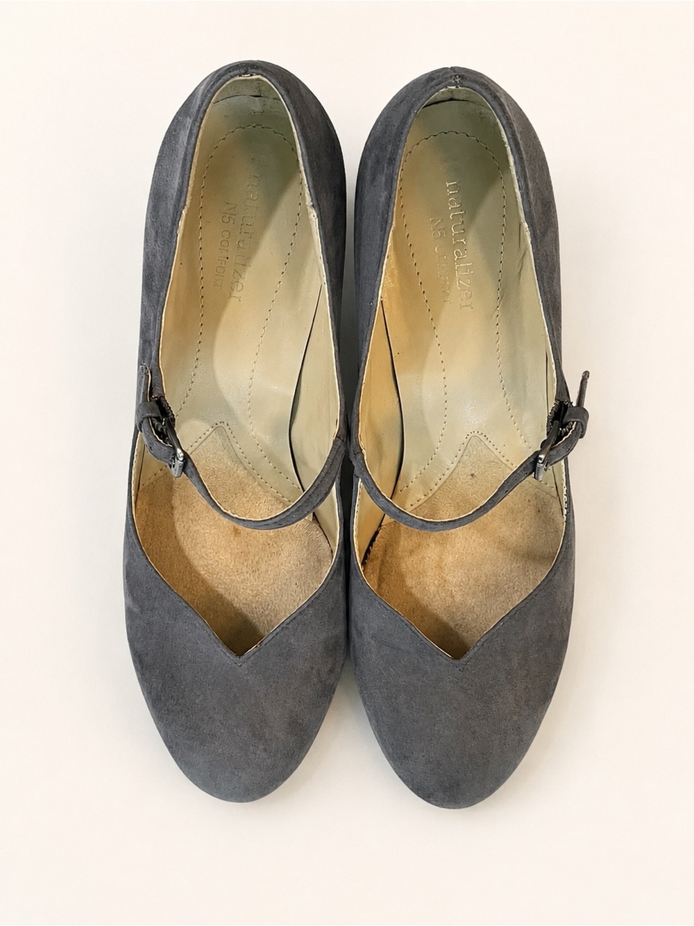 Naturalizer N5 Comfort Gray Suede Mary Jane Heels | Size 7.5 | 3” Heel